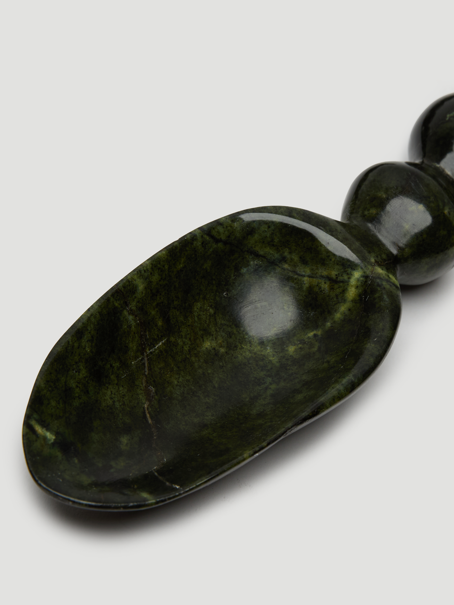 Alessandra Williams Bobbin Servers, Green Leopard Stone