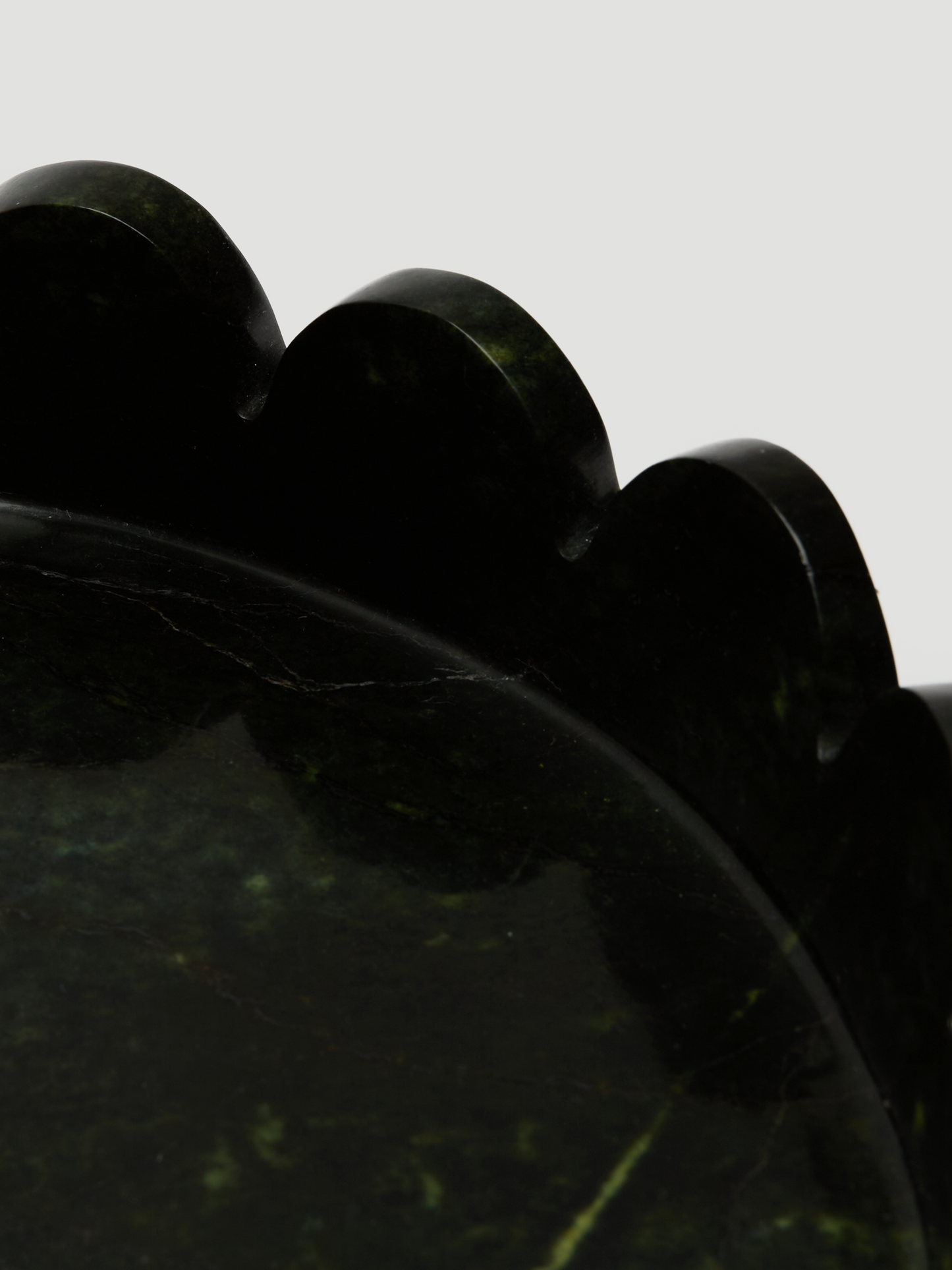 Alessandra Williams Canopy Serving Plate Green, Leopard Stone