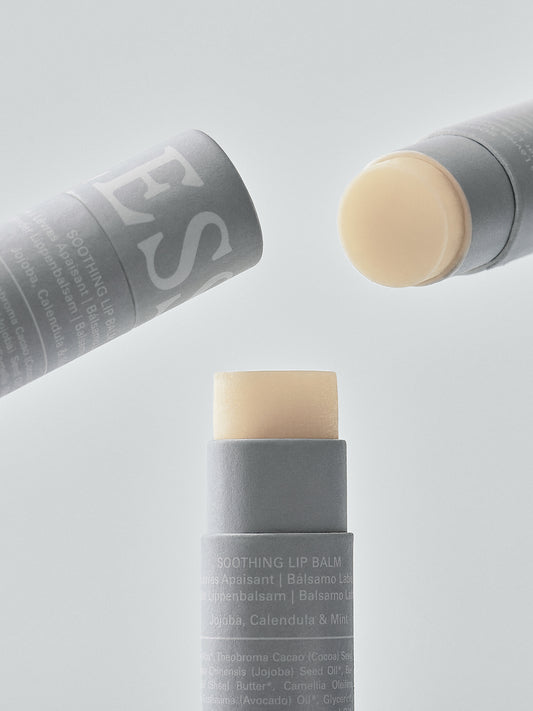 LESSE Soothing Lipbalm